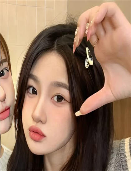 观看手册：《男孩》的把握导演风格与创作特点 助你获得心灵启迪